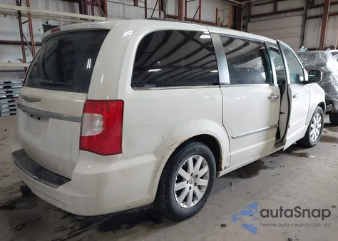 2013 Chrysler Town & Country Touring-L из США, поврежденный, VIN 2C4RC1CG7DR571705